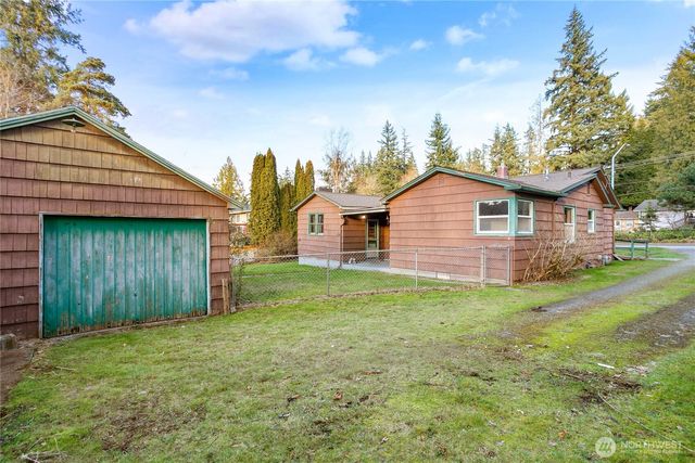 1211 Yew Street, Bellingham, WA 98229