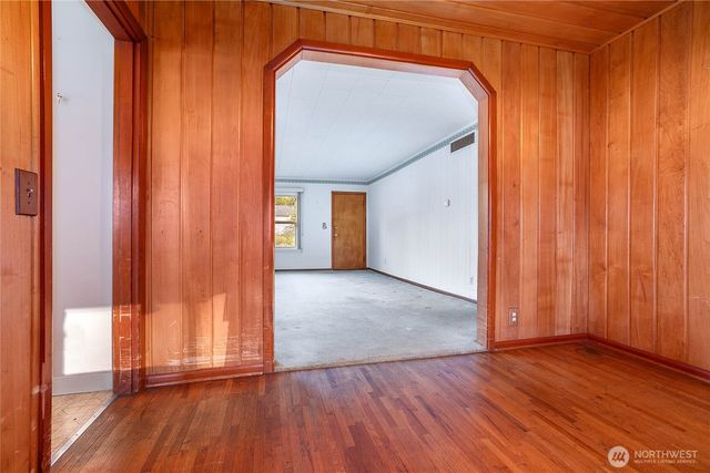 1211 Yew Street, Bellingham, WA 98229