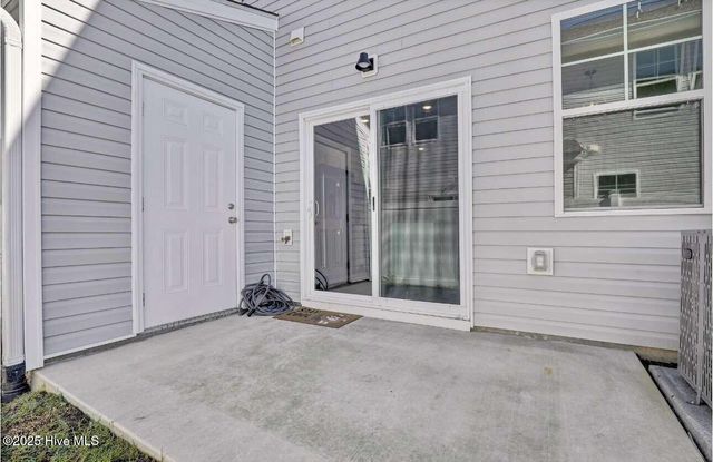 317 Starfish Lane, Sneads Ferry, NC 28460