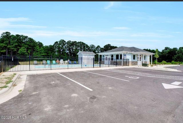 317 Starfish Lane, Sneads Ferry, NC 28460