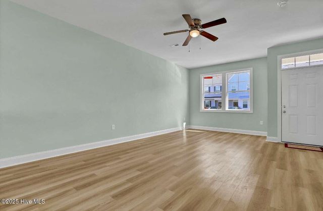 317 Starfish Lane, Sneads Ferry, NC 28460