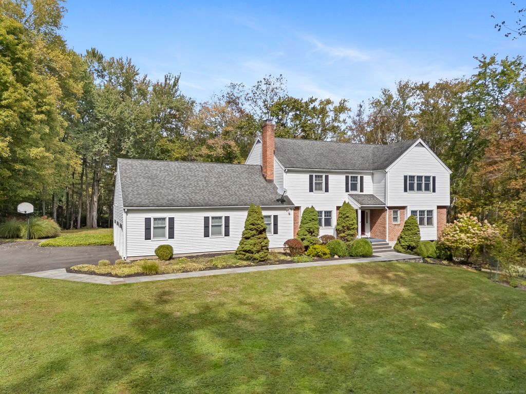 82 Keeler Drive, Ridgefield, CT 06877