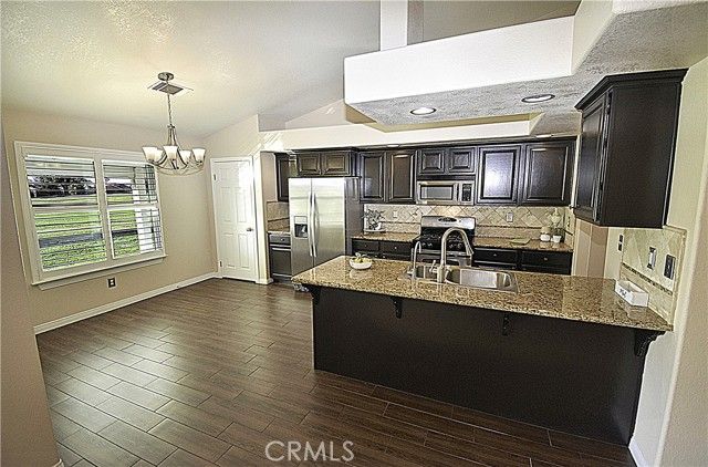 13074 Greensboro Road, Victorville, CA 92395