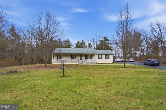 4624 STRASBURG RD, Strasburg, VA 22657