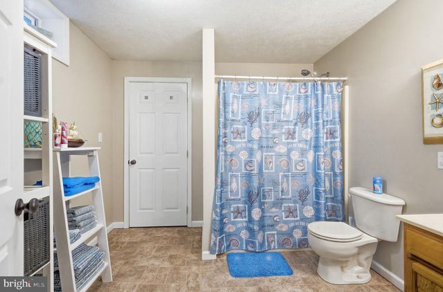 4624 STRASBURG RD, Strasburg, VA 22657