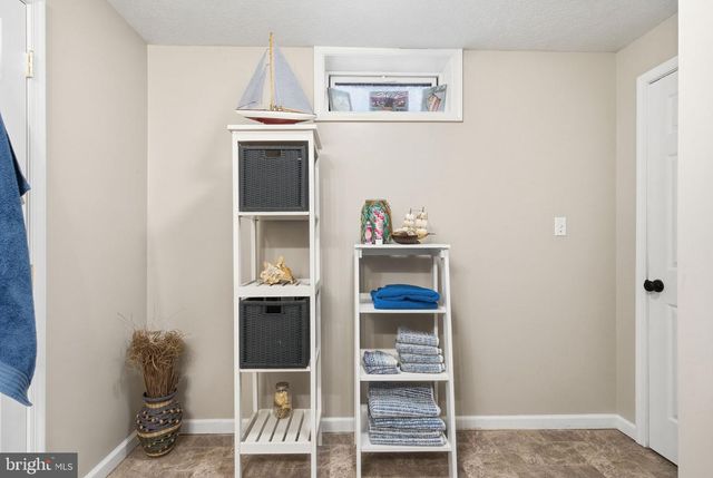 4624 STRASBURG RD, Strasburg, VA 22657