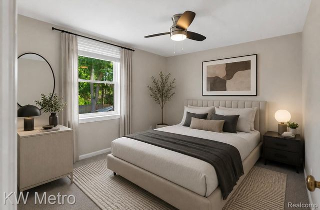 1458 Hampton Road, Grosse Pointe Woods, MI 48236