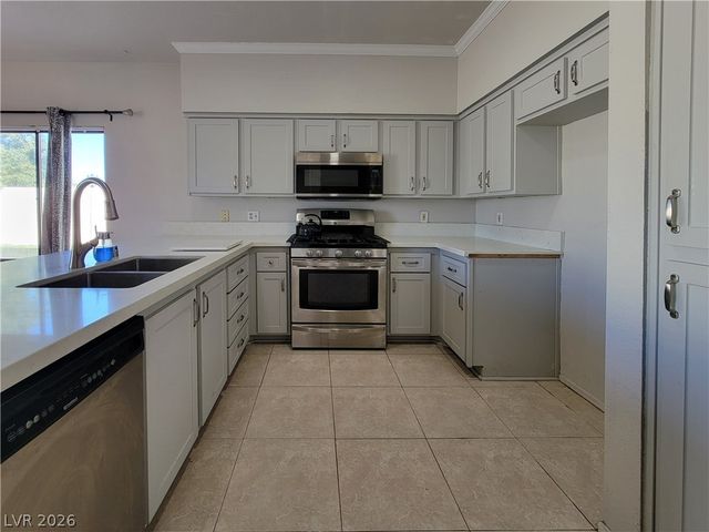 367 Lander Drive, Henderson, NV 89074