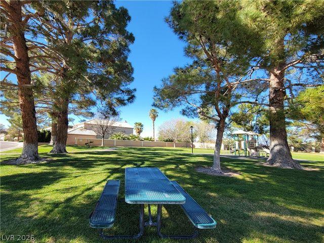 367 Lander Drive, Henderson, NV 89074