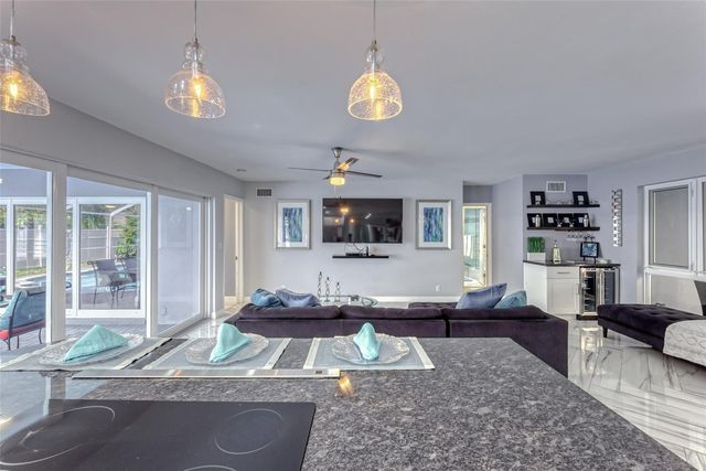 1930 NE 28th Court, Lighthouse Point, FL 33064