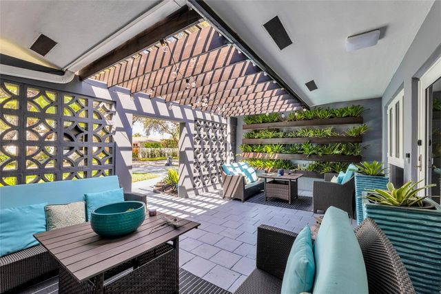 1930 NE 28th Court, Lighthouse Point, FL 33064