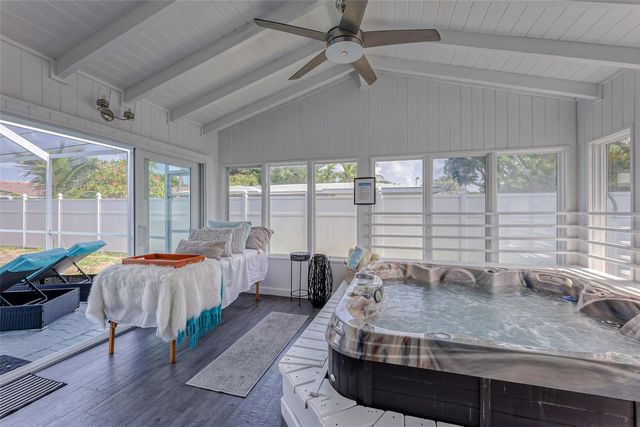 1930 NE 28th Court, Lighthouse Point, FL 33064