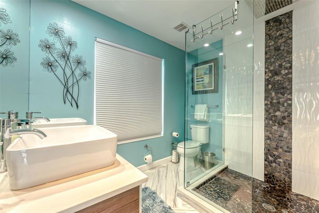 1930 NE 28th Court, Lighthouse Point, FL 33064