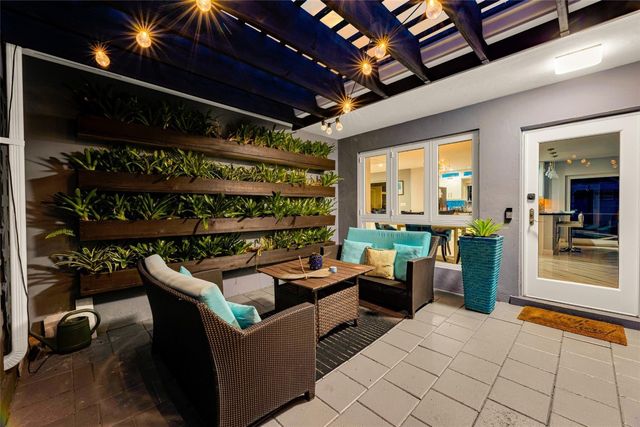 1930 NE 28th Court, Lighthouse Point, FL 33064