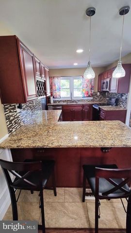 146 GLENVIEW LN, Willingboro, NJ 08046