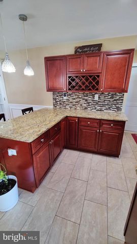 146 GLENVIEW LN, Willingboro, NJ 08046