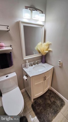 146 GLENVIEW LN, Willingboro, NJ 08046