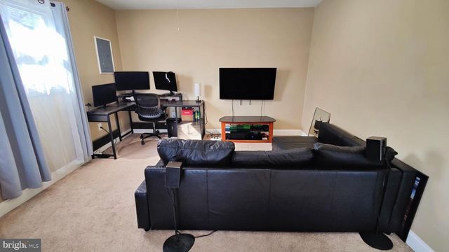 146 GLENVIEW LN, Willingboro, NJ 08046