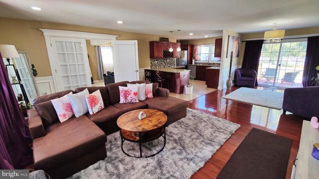 146 GLENVIEW LN, Willingboro, NJ 08046