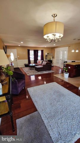 146 GLENVIEW LN, Willingboro, NJ 08046