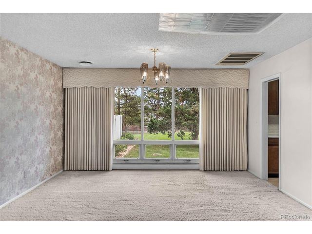 7090 S Windsor St, Littleton, CO 80128