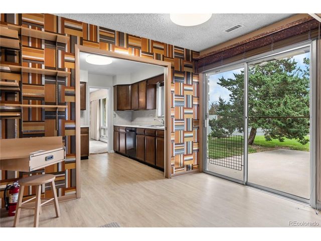 7090 S Windsor St, Littleton, CO 80128
