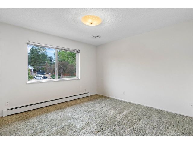 7090 S Windsor St, Littleton, CO 80128