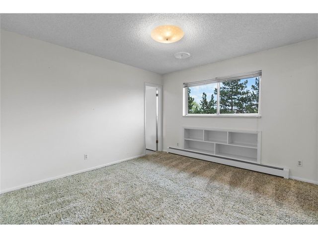7090 S Windsor St, Littleton, CO 80128
