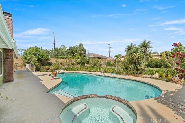 17021 Rosebud, Yorba Linda, CA 92886