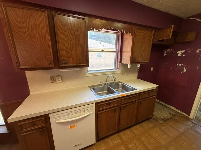 1538 Briarbank Drive, Missouri City, TX 77498