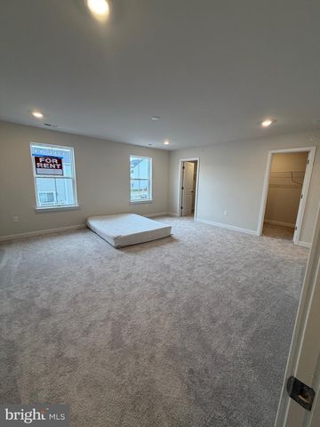 739 PLATINUM DR, Phoenixville, PA 19460