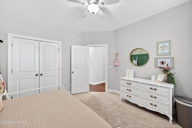 42 E Maritt Street, Hampstead, NC 28443