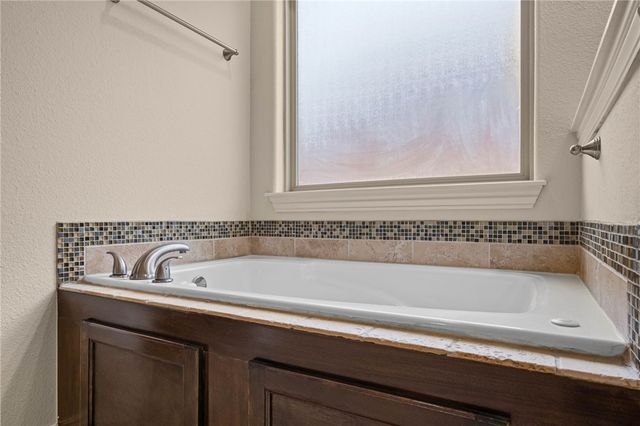 4106 SW Stonewood Terrace, Bentonville, AR 72713