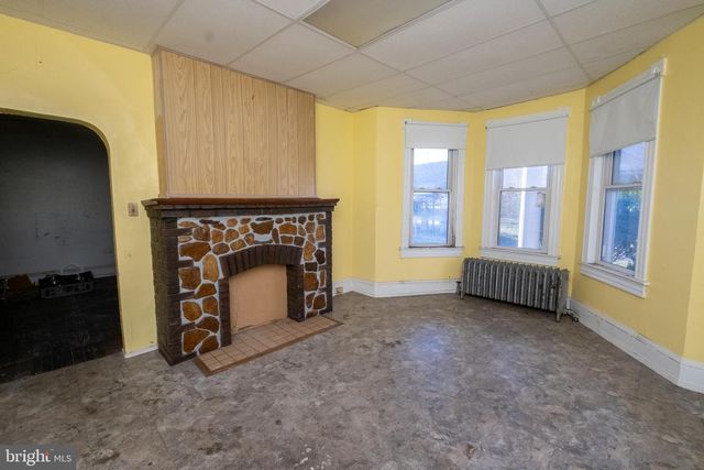 444 COLUMBIA ST, Cumberland, MD 21502