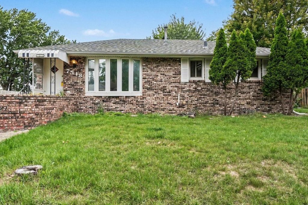 7518 4th Street NE, Fridley, MN 55432 — photo 2