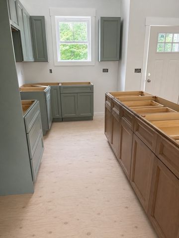 36 Starboard Dr B, Wareham, MA 02532
