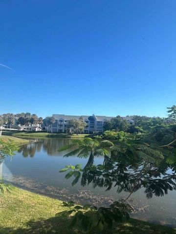 8020 Hampton Blvd 202, North Lauderdale, FL 33068