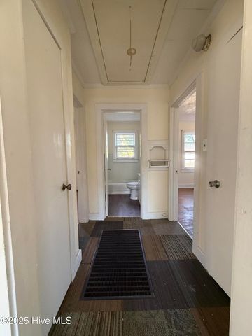 110 N Martin Luther King Jr Drive, Williamston, NC 27892