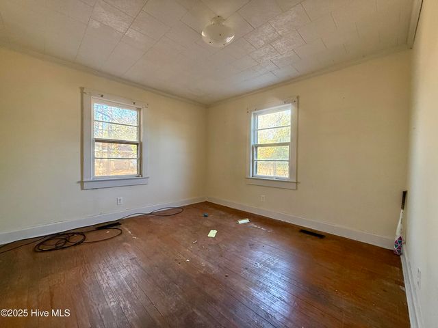 110 N Martin Luther King Jr Drive, Williamston, NC 27892