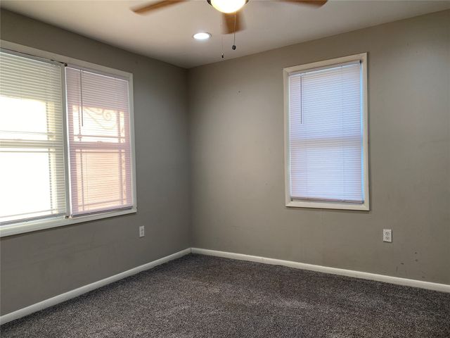 405 S 60th West Avenue, Tulsa, OK 74127