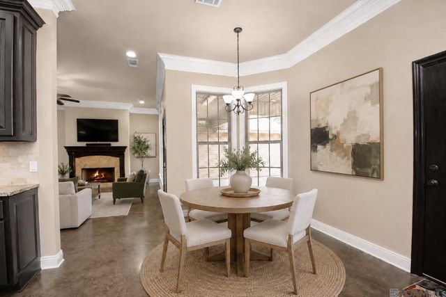 18137 Greenwell Springs Rd, Greenwell Springs, LA 70739