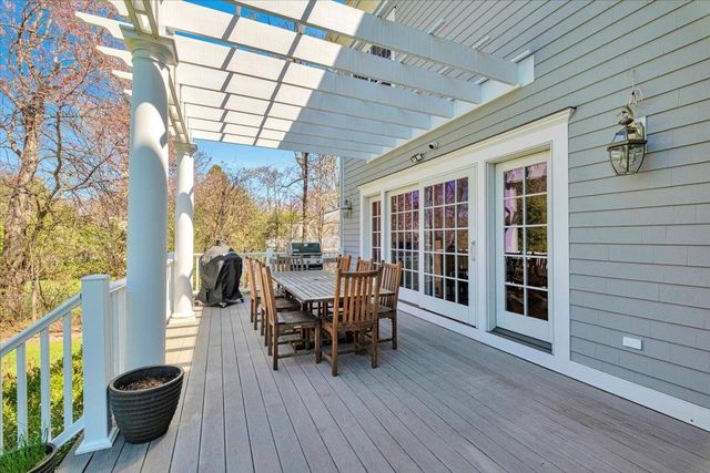 5 Fairway Drive, Mamaroneck, NY 10543