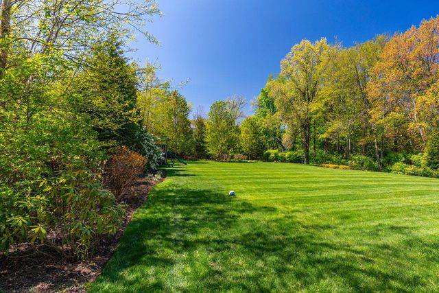 5 Fairway Drive, Mamaroneck, NY 10543
