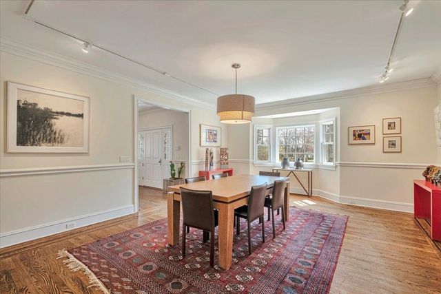 5 Fairway Drive, Mamaroneck, NY 10543