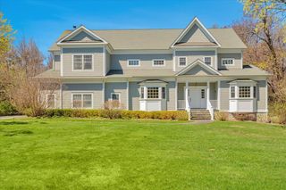 5 Fairway Drive, Mamaroneck, NY 10543