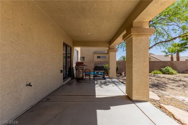 909 East Azure Avenue, North Las Vegas, NV 89081