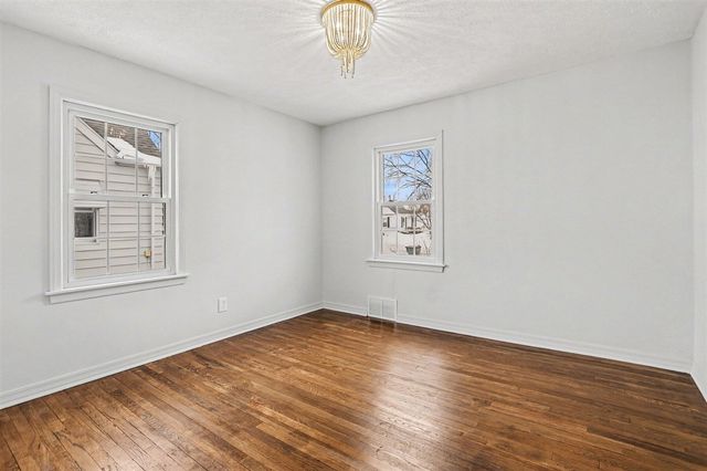 1209 Mohawk Lane, Saint Joseph, MI 49085