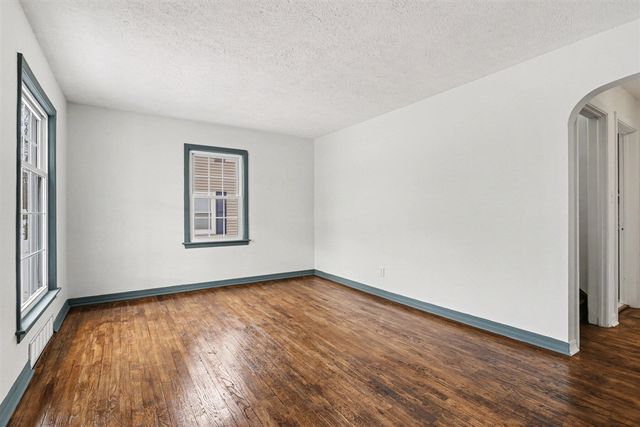 1209 Mohawk Lane, Saint Joseph, MI 49085