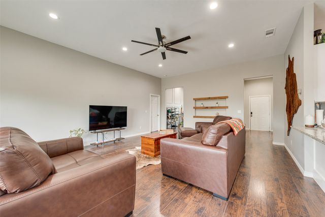 139 Quail Lane, Boyd, TX 76023