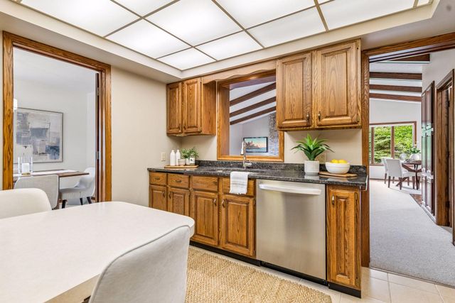2345 Xylon Avenue N, Golden Valley, MN 55427